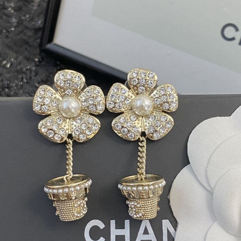 Ch**el earrings